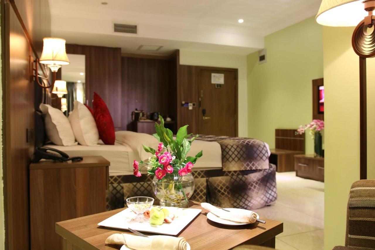 Grand Pela Hotel&Suites Abuja Exterior foto
