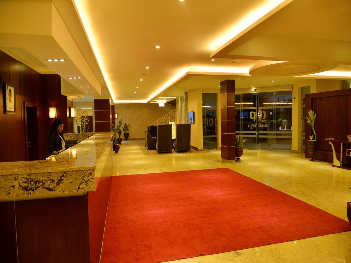 Grand Pela Hotel&Suites Abuja Exterior foto